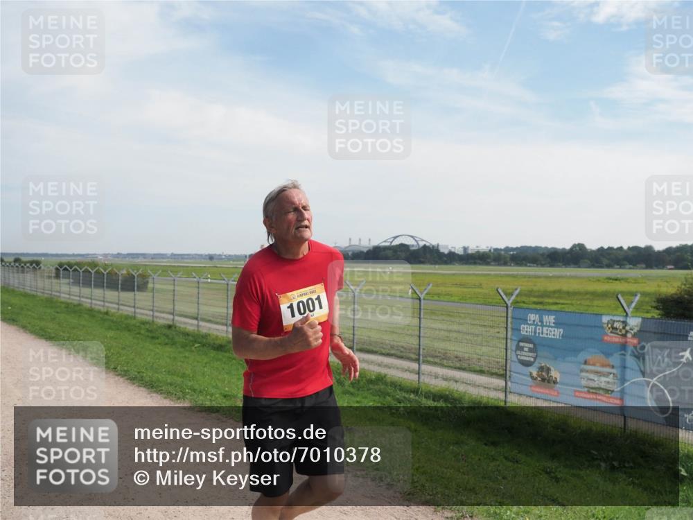 08.09.2024 - Airport Race Miley Keyser http://msf.ph/oto/7010378 08.09.2024 12:31:49 Laufen OLYMPUS, DIGITAL, CAMERA meine-sportfotos.de