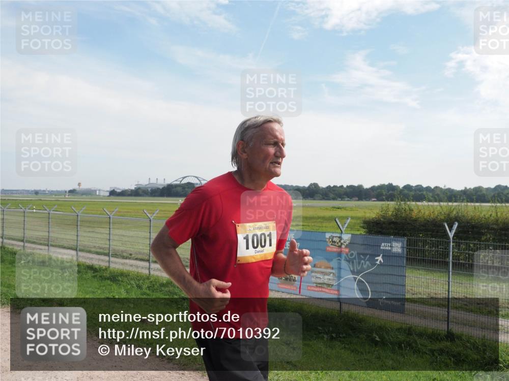 08.09.2024 - Airport Race Miley Keyser http://msf.ph/oto/7010392 08.09.2024 12:31:49 Laufen OLYMPUS, DIGITAL, CAMERA meine-sportfotos.de