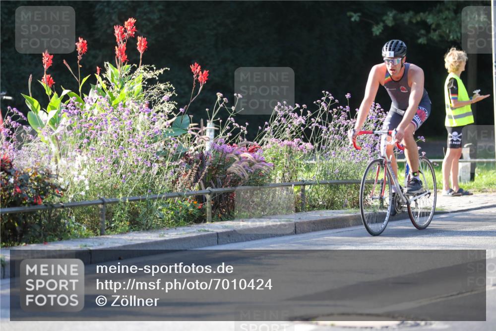 08.09.2024 - Stadtparktriathlon Zöllner http://msf.ph/oto/7010424 08.09.2024 08:59:01 Radfahren 3, 8, 10, 42 meine-sportfotos.de