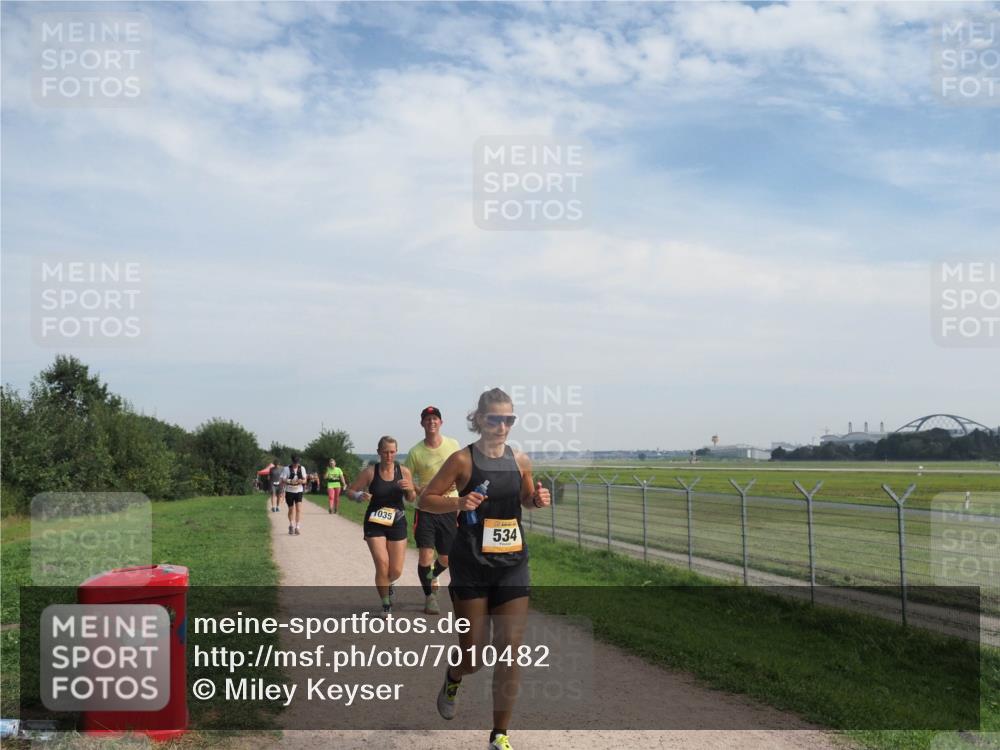08.09.2024 - Airport Race Miley Keyser http://msf.ph/oto/7010482 08.09.2024 12:31:57 Laufen OLYMPUS, DIGITAL, CAMERA meine-sportfotos.de
