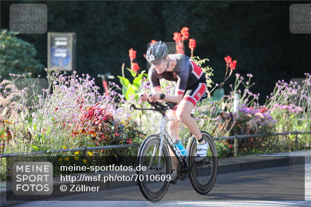 08.09.2024 - Stadtparktriathlon Zöllner http://msf.ph/oto/7010609 08.09.2024 08:59:41 Radfahren 7, 13, 58, 82 meine-sportfotos.de