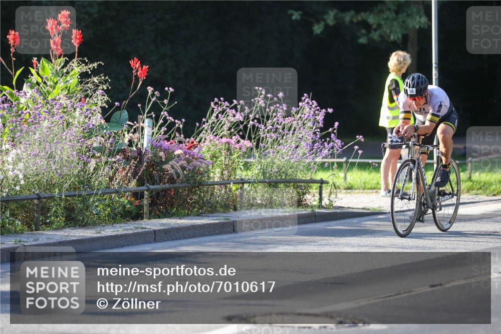08.09.2024 - Stadtparktriathlon Zöllner http://msf.ph/oto/7010617 08.09.2024 08:59:45 Radfahren 7, 13, 58, 61 meine-sportfotos.de