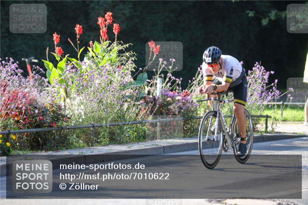 08.09.2024 - Stadtparktriathlon Zöllner http://msf.ph/oto/7010622 08.09.2024 08:59:45 Radfahren 7, 13, 58, 61 meine-sportfotos.de