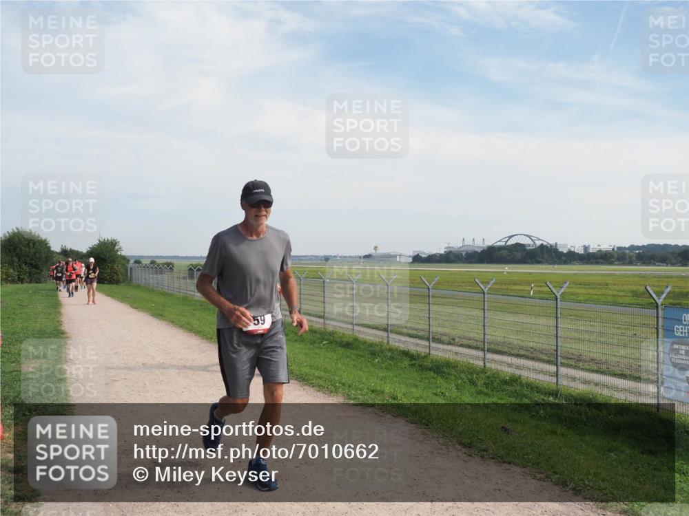 08.09.2024 - Airport Race Miley Keyser http://msf.ph/oto/7010662 08.09.2024 12:32:12 Laufen OLYMPUS, DIGITAL, CAMERA meine-sportfotos.de