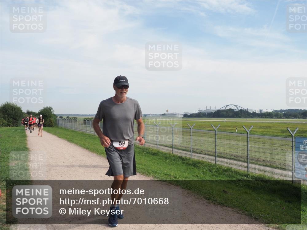 08.09.2024 - Airport Race Miley Keyser http://msf.ph/oto/7010668 08.09.2024 12:32:12 Laufen OLYMPUS, DIGITAL, CAMERA meine-sportfotos.de