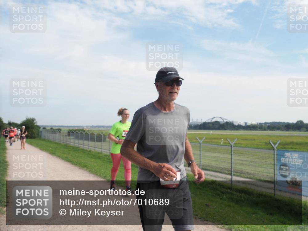 08.09.2024 - Airport Race Miley Keyser http://msf.ph/oto/7010689 08.09.2024 12:32:13 Laufen OLYMPUS, DIGITAL, CAMERA meine-sportfotos.de