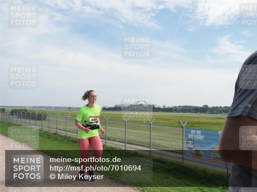 08.09.2024 - Airport Race Miley Keyser http://msf.ph/oto/7010694 08.09.2024 12:32:13 Laufen OLYMPUS, DIGITAL, CAMERA meine-sportfotos.de