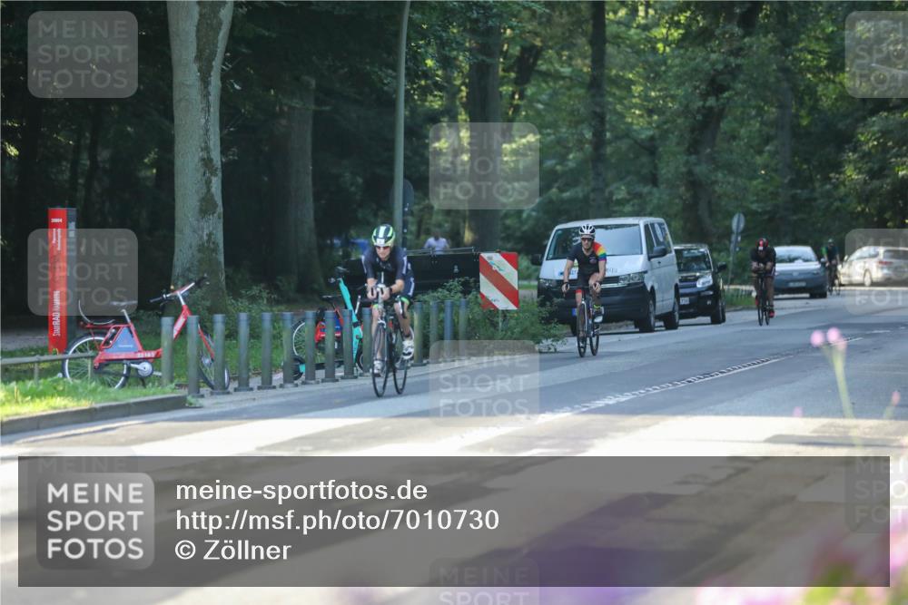08.09.2024 - Stadtparktriathlon Zöllner http://msf.ph/oto/7010730 08.09.2024 09:00:49 Radfahren 6, 14, 17 meine-sportfotos.de