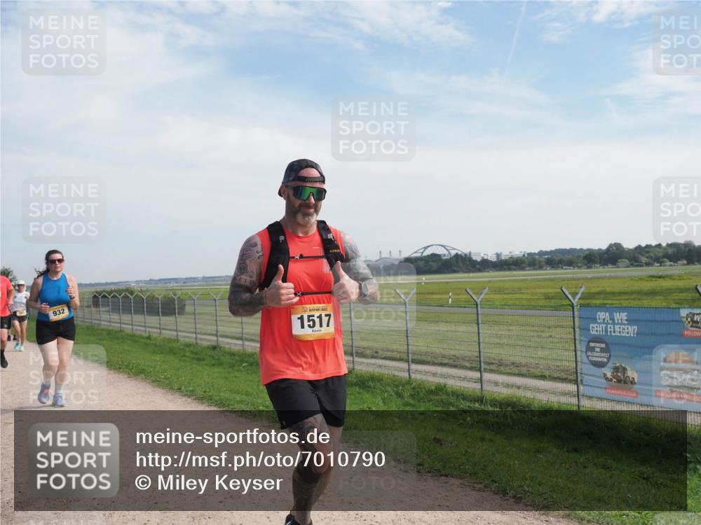 08.09.2024 - Airport Race Miley Keyser http://msf.ph/oto/7010790 08.09.2024 12:32:23 Laufen OLYMPUS, DIGITAL, CAMERA meine-sportfotos.de