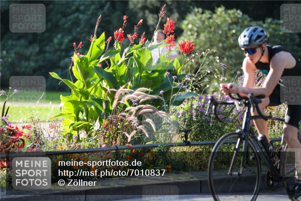 08.09.2024 - Stadtparktriathlon Zöllner http://msf.ph/oto/7010837 08.09.2024 09:01:21 Radfahren 106, 122, 126 meine-sportfotos.de