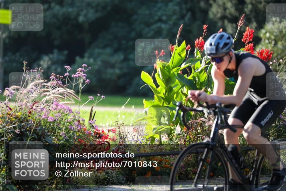 08.09.2024 - Stadtparktriathlon Zöllner http://msf.ph/oto/7010843 08.09.2024 09:01:21 Radfahren 106, 122, 126 meine-sportfotos.de
