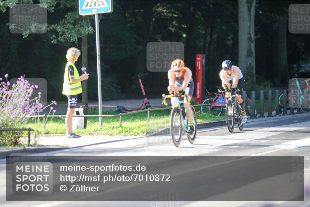 08.09.2024 - Stadtparktriathlon Zöllner http://msf.ph/oto/7010872 08.09.2024 09:01:29 Radfahren 106, 122 meine-sportfotos.de