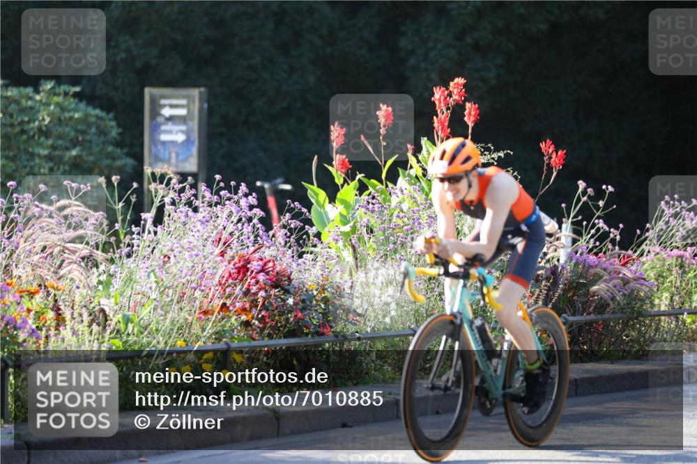 08.09.2024 - Stadtparktriathlon Zöllner http://msf.ph/oto/7010885 08.09.2024 09:01:29 Radfahren 106, 122 meine-sportfotos.de