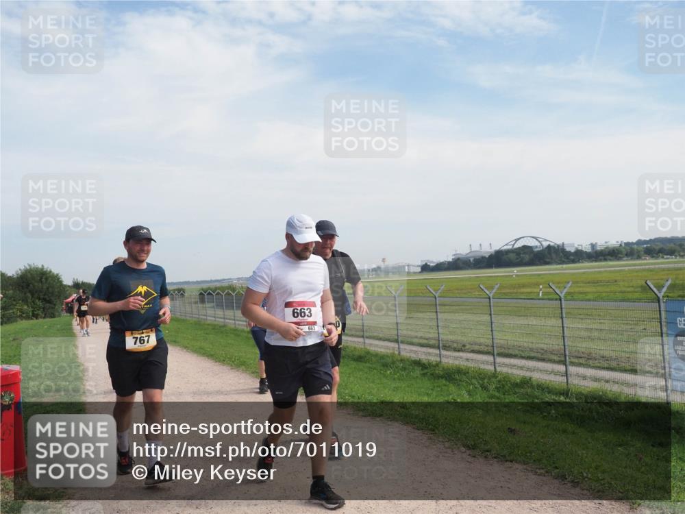 08.09.2024 - Airport Race Miley Keyser http://msf.ph/oto/7011019 08.09.2024 12:32:30 Laufen OLYMPUS, DIGITAL, CAMERA meine-sportfotos.de
