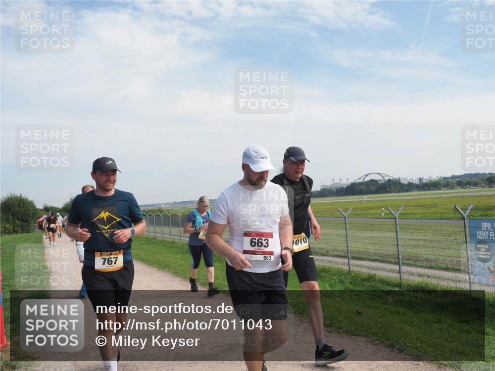 08.09.2024 - Airport Race Miley Keyser http://msf.ph/oto/7011043 08.09.2024 12:32:31 Laufen OLYMPUS, DIGITAL, CAMERA meine-sportfotos.de