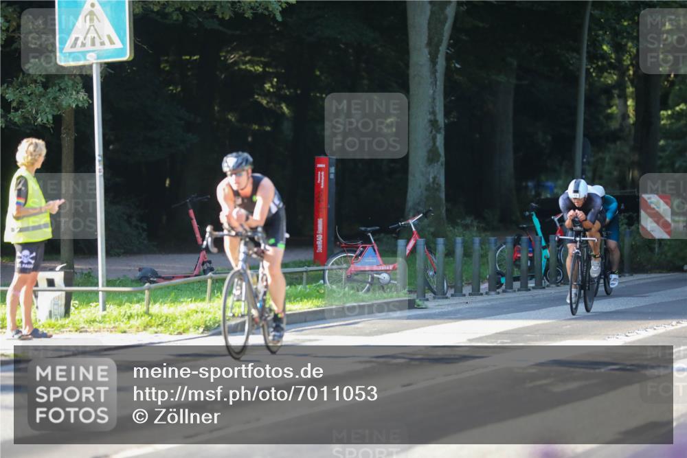 08.09.2024 - Stadtparktriathlon Zöllner http://msf.ph/oto/7011053 08.09.2024 09:03:48 Radfahren 15, 20, 21, 25, 35, 40, 44, 54, 63, 71, 72, 76, 83, 89, 94 meine-sportfotos.de