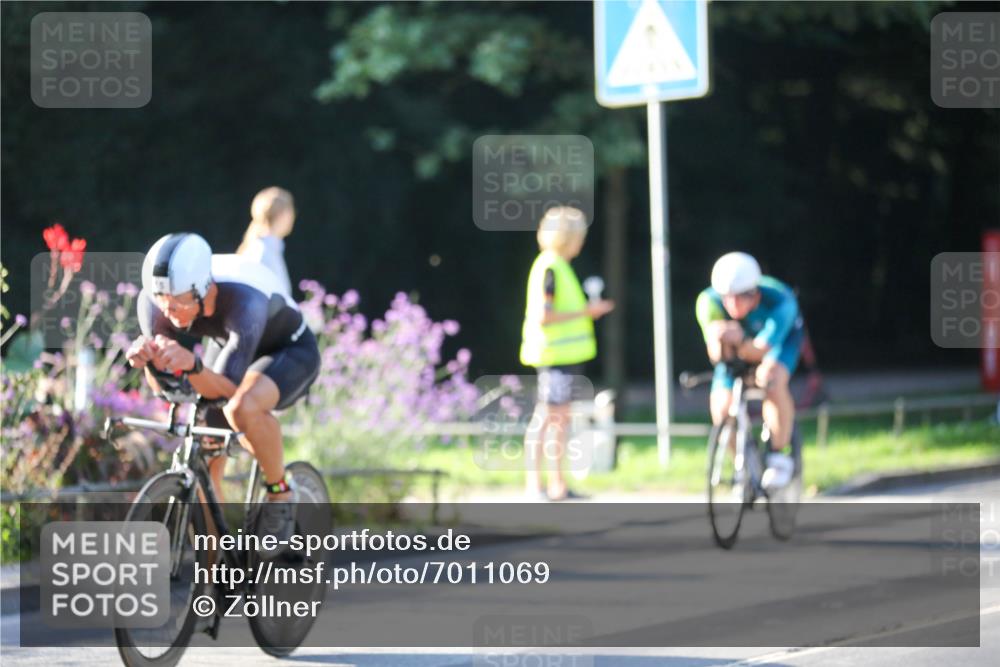 08.09.2024 - Stadtparktriathlon Zöllner http://msf.ph/oto/7011069 08.09.2024 09:03:50 Radfahren 15, 20, 21, 35, 37, 40, 44, 54, 63, 71, 72, 76, 83, 89, 94 meine-sportfotos.de