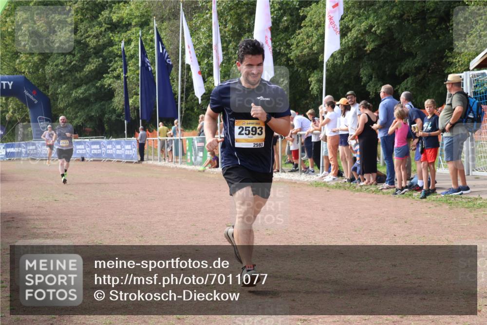 08.09.2024 - Airport Race Strokosch-Dieckow http://msf.ph/oto/7011077 08.09.2024 12:03:51 Ziel 2523, 2593 meine-sportfotos.de