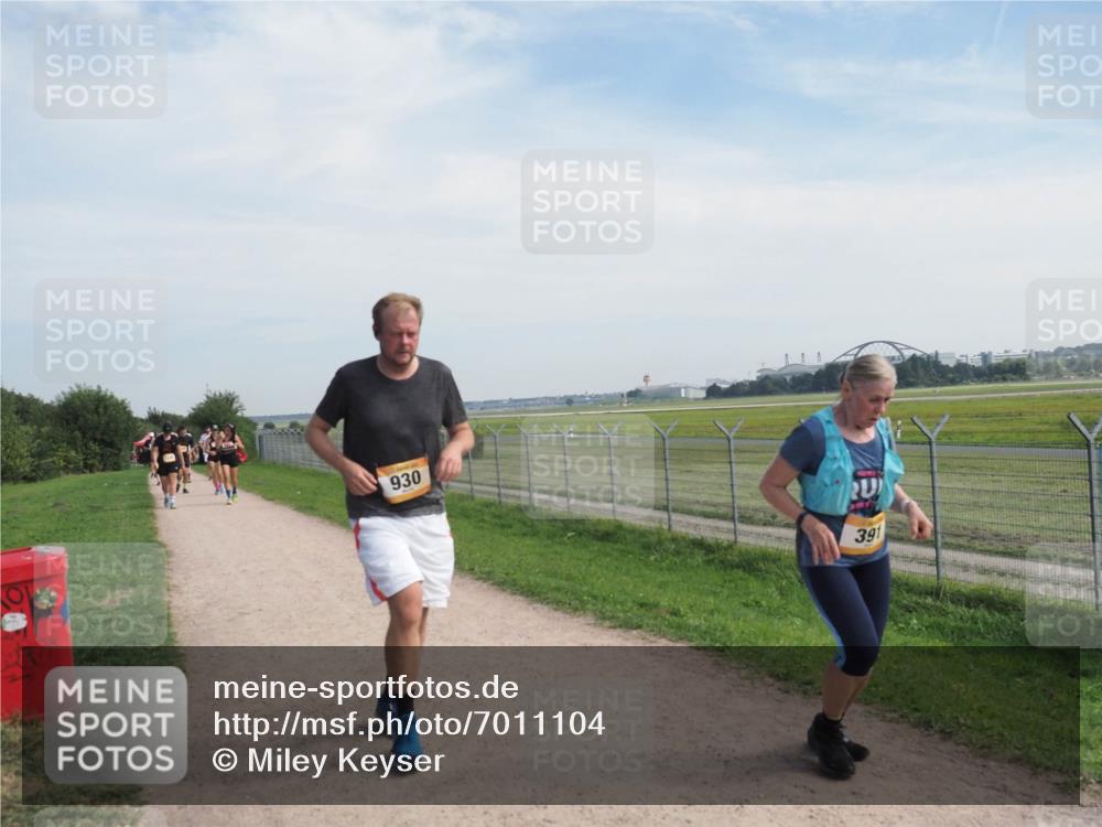 08.09.2024 - Airport Race Miley Keyser http://msf.ph/oto/7011104 08.09.2024 12:32:32 Laufen OLYMPUS, DIGITAL, CAMERA meine-sportfotos.de