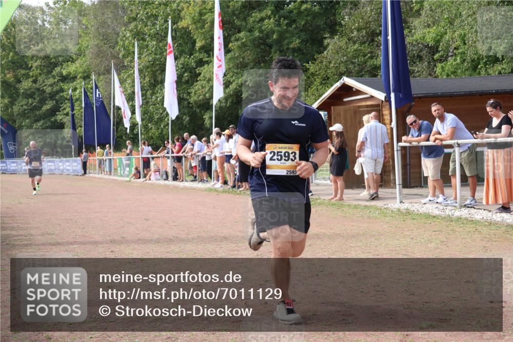 08.09.2024 - Airport Race Strokosch-Dieckow http://msf.ph/oto/7011129 08.09.2024 12:03:52 Ziel 2523, 2593, 3139 meine-sportfotos.de