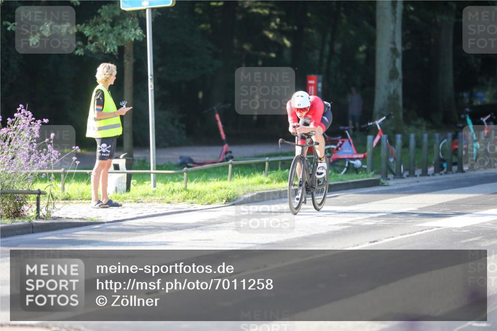 08.09.2024 - Stadtparktriathlon Zöllner http://msf.ph/oto/7011258 08.09.2024 09:04:39 Radfahren 8, 10, 41, 57, 87 meine-sportfotos.de