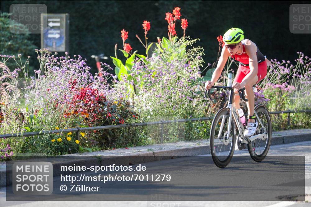 08.09.2024 - Stadtparktriathlon Zöllner http://msf.ph/oto/7011279 08.09.2024 09:04:47 Radfahren 8, 27, 57, 69, 74, 85, 87, 116, 121 meine-sportfotos.de