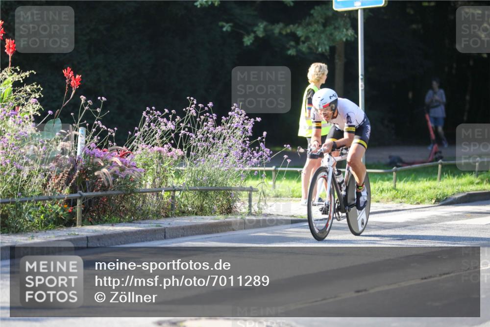 08.09.2024 - Stadtparktriathlon Zöllner http://msf.ph/oto/7011289 08.09.2024 09:04:49 Radfahren 8, 27, 57, 69, 74, 85, 87, 116, 121 meine-sportfotos.de