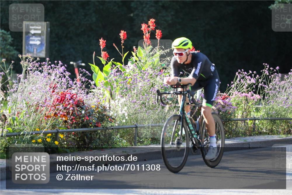 08.09.2024 - Stadtparktriathlon Zöllner http://msf.ph/oto/7011308 08.09.2024 09:04:52 Radfahren 27, 57, 69, 74, 85, 87, 116, 121, 124 meine-sportfotos.de
