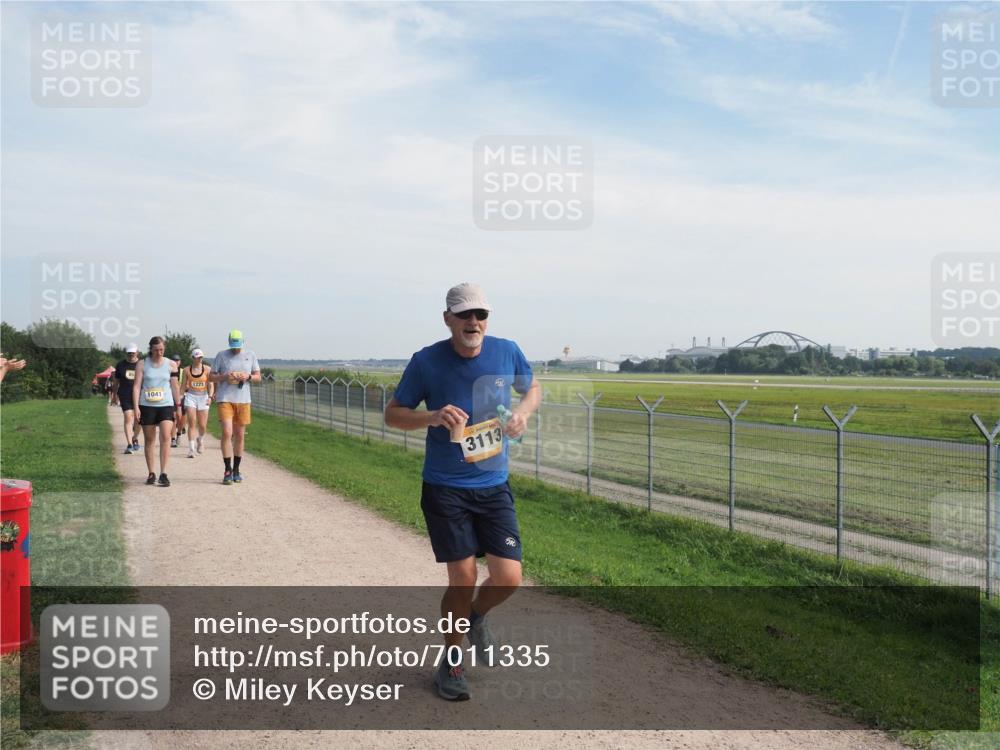 08.09.2024 - Airport Race Miley Keyser http://msf.ph/oto/7011335 08.09.2024 12:32:50 Laufen OLYMPUS, DIGITAL, CAMERA meine-sportfotos.de