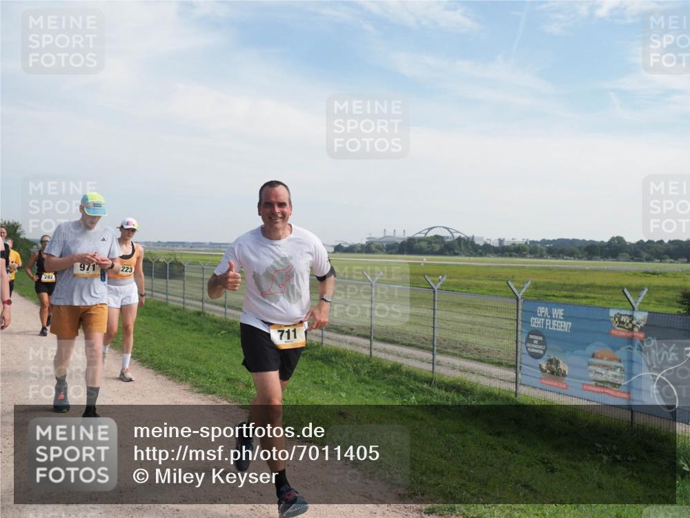 08.09.2024 - Airport Race Miley Keyser http://msf.ph/oto/7011405 08.09.2024 12:32:55 Laufen OLYMPUS, DIGITAL, CAMERA meine-sportfotos.de