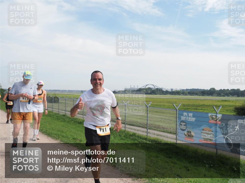 08.09.2024 - Airport Race Miley Keyser http://msf.ph/oto/7011411 08.09.2024 12:32:55 Laufen OLYMPUS, DIGITAL, CAMERA meine-sportfotos.de