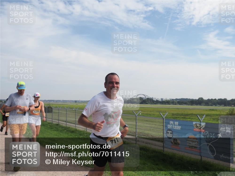 08.09.2024 - Airport Race Miley Keyser http://msf.ph/oto/7011415 08.09.2024 12:32:56 Laufen OLYMPUS, DIGITAL, CAMERA meine-sportfotos.de