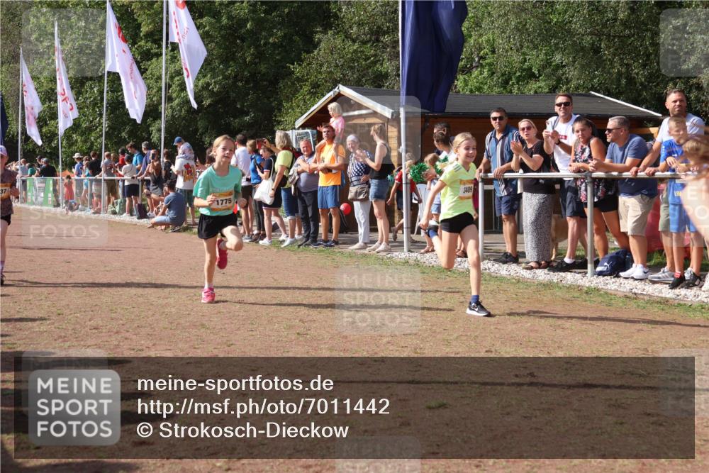 08.09.2024 - Airport Race Strokosch-Dieckow http://msf.ph/oto/7011442 08.09.2024 11:29:57 Ziel 1617, 1638, 1672, 1673, 1712, 1720, 1775, 1810, 1814, 1837, 1851, 1861, 1863, 1879, 1928, 3409 meine-sportfotos.de