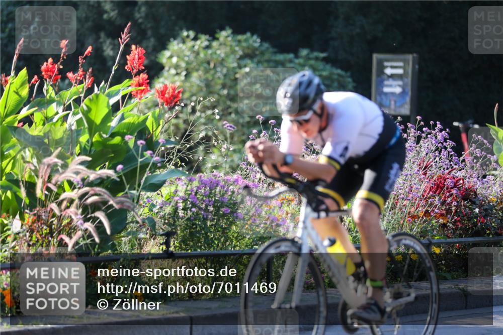08.09.2024 - Stadtparktriathlon Zöllner http://msf.ph/oto/7011469 08.09.2024 09:05:49 Radfahren 60 meine-sportfotos.de