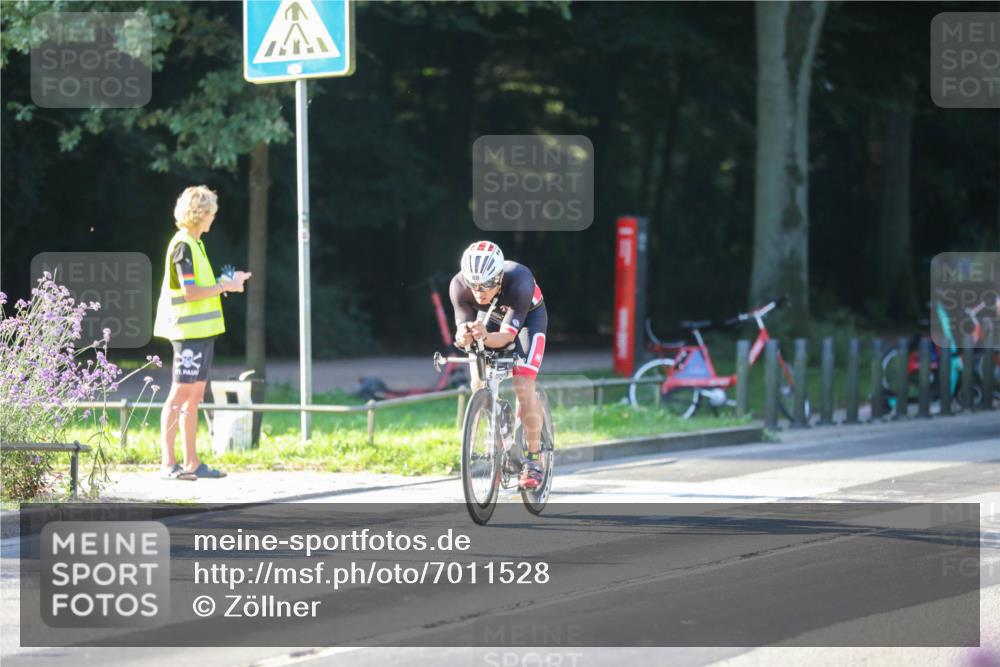 08.09.2024 - Stadtparktriathlon Zöllner http://msf.ph/oto/7011528 08.09.2024 09:06:27 Radfahren 17, 88 meine-sportfotos.de