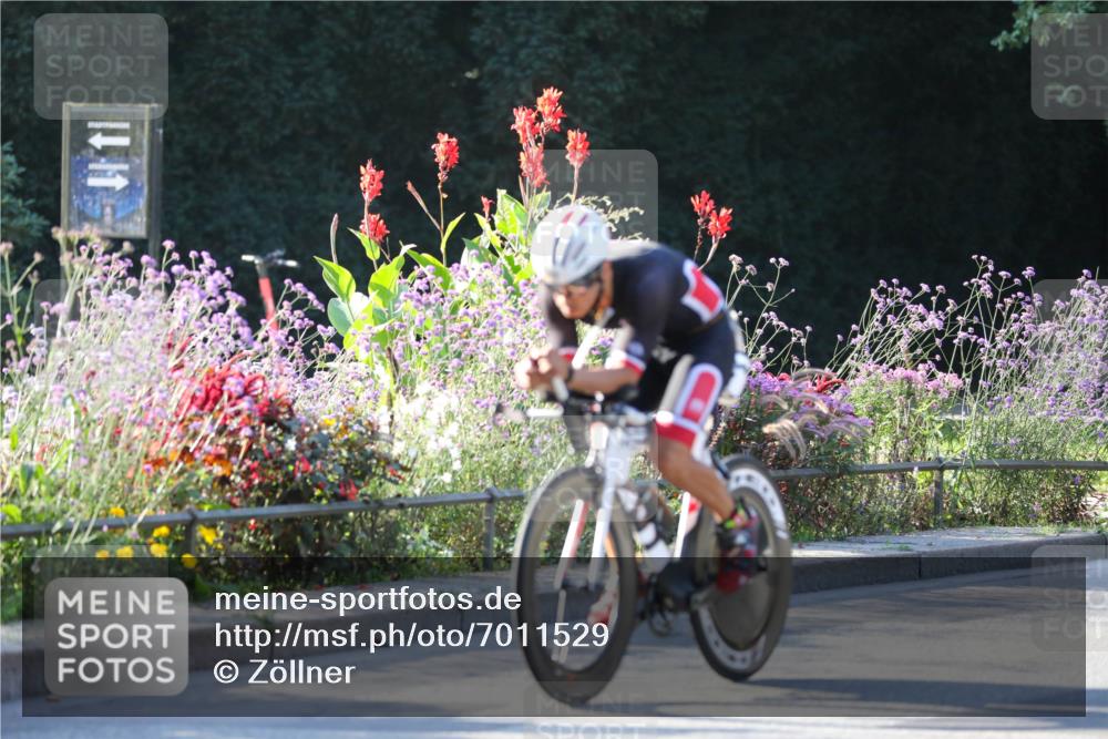 08.09.2024 - Stadtparktriathlon Zöllner http://msf.ph/oto/7011529 08.09.2024 09:06:28 Radfahren 17, 88 meine-sportfotos.de