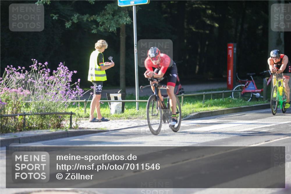 08.09.2024 - Stadtparktriathlon Zöllner http://msf.ph/oto/7011546 08.09.2024 09:06:43 Radfahren 38, 111, 114 meine-sportfotos.de