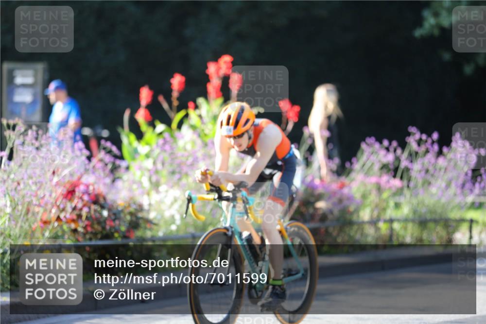 08.09.2024 - Stadtparktriathlon Zöllner http://msf.ph/oto/7011599 08.09.2024 09:07:24 Radfahren 49, 106, 122, 126 meine-sportfotos.de