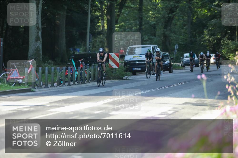 08.09.2024 - Stadtparktriathlon Zöllner http://msf.ph/oto/7011614 08.09.2024 09:07:31 Radfahren 1, 5, 6, 14, 49, 59, 65, 122, 126 meine-sportfotos.de