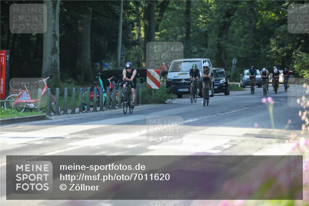 08.09.2024 - Stadtparktriathlon Zöllner http://msf.ph/oto/7011620 08.09.2024 09:07:32 Radfahren 1, 5, 6, 14, 49, 59, 65, 126 meine-sportfotos.de