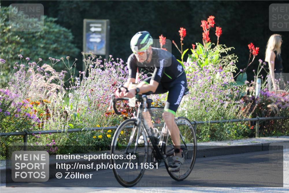 08.09.2024 - Stadtparktriathlon Zöllner http://msf.ph/oto/7011651 08.09.2024 09:07:36 Radfahren 1, 5, 6, 14, 49, 59, 65, 126 meine-sportfotos.de