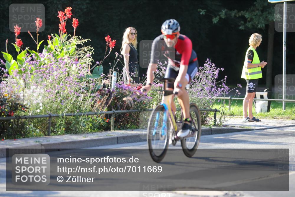 08.09.2024 - Stadtparktriathlon Zöllner http://msf.ph/oto/7011669 08.09.2024 09:07:39 Radfahren 1, 5, 6, 14, 59, 65 meine-sportfotos.de