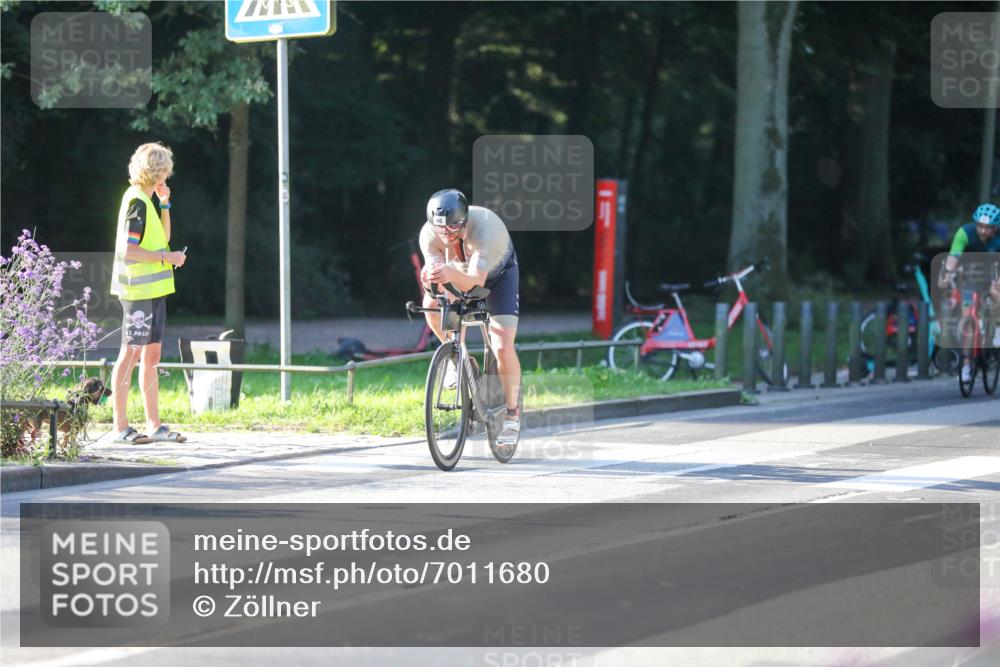 08.09.2024 - Stadtparktriathlon Zöllner http://msf.ph/oto/7011680 08.09.2024 09:07:49 Radfahren 46, 64, 67, 92 meine-sportfotos.de
