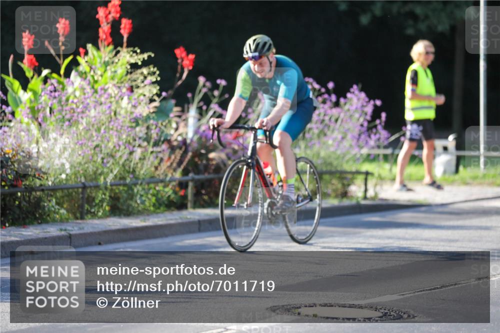 08.09.2024 - Stadtparktriathlon Zöllner http://msf.ph/oto/7011719 08.09.2024 09:07:58 Radfahren 16, 48, 64, 92 meine-sportfotos.de