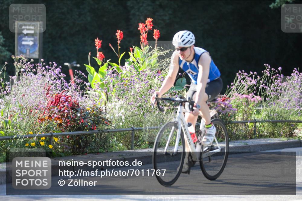 08.09.2024 - Stadtparktriathlon Zöllner http://msf.ph/oto/7011767 08.09.2024 09:08:22 Radfahren 50, 51, 62, 102, 103, 158 meine-sportfotos.de