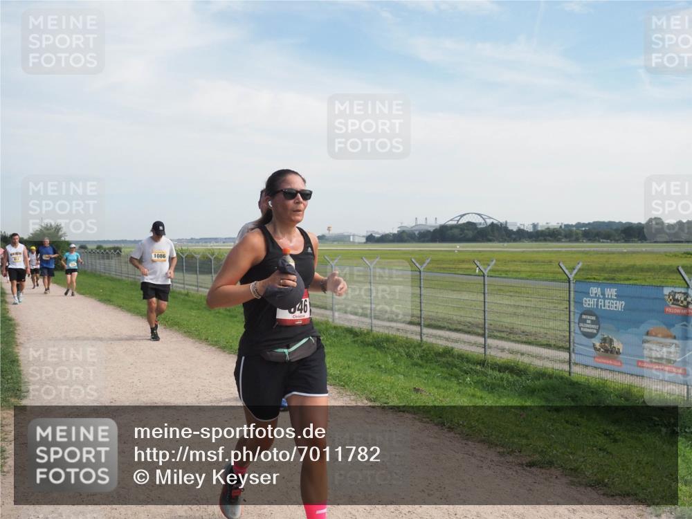 08.09.2024 - Airport Race Miley Keyser http://msf.ph/oto/7011782 08.09.2024 12:33:18 Laufen OLYMPUS, DIGITAL, CAMERA meine-sportfotos.de