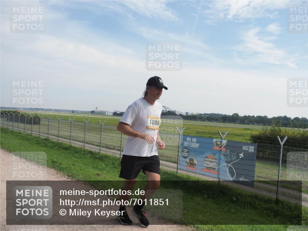 08.09.2024 - Airport Race Miley Keyser http://msf.ph/oto/7011851 08.09.2024 12:33:21 Laufen OLYMPUS, DIGITAL, CAMERA meine-sportfotos.de