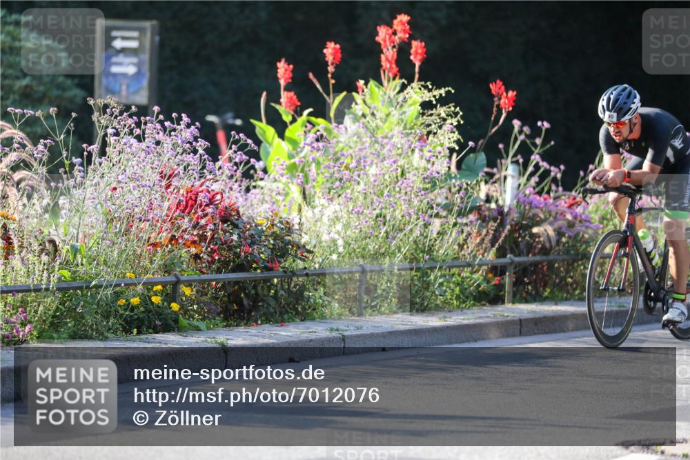08.09.2024 - Stadtparktriathlon Zöllner http://msf.ph/oto/7012076 08.09.2024 09:09:18 Radfahren 15, 40, 63, 90 meine-sportfotos.de