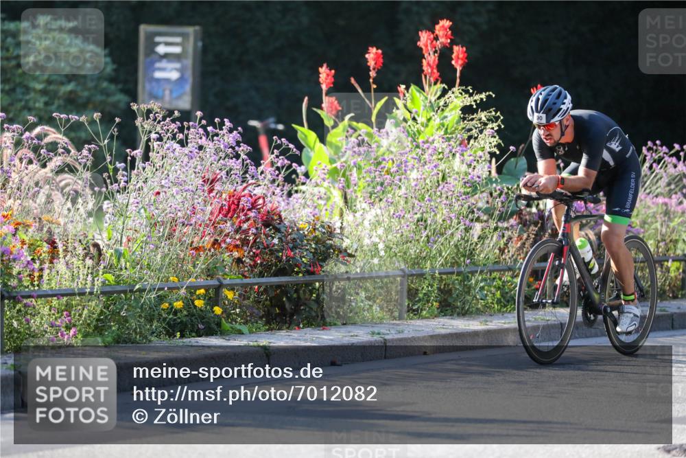 08.09.2024 - Stadtparktriathlon Zöllner http://msf.ph/oto/7012082 08.09.2024 09:09:18 Radfahren 15, 40, 63, 90 meine-sportfotos.de