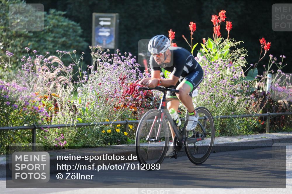 08.09.2024 - Stadtparktriathlon Zöllner http://msf.ph/oto/7012089 08.09.2024 09:09:19 Radfahren 15, 40, 44, 63, 90 meine-sportfotos.de